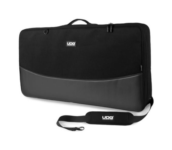 UDG Urbanite Extra Large MIDI Controller Sleeve (black) U7103BL
