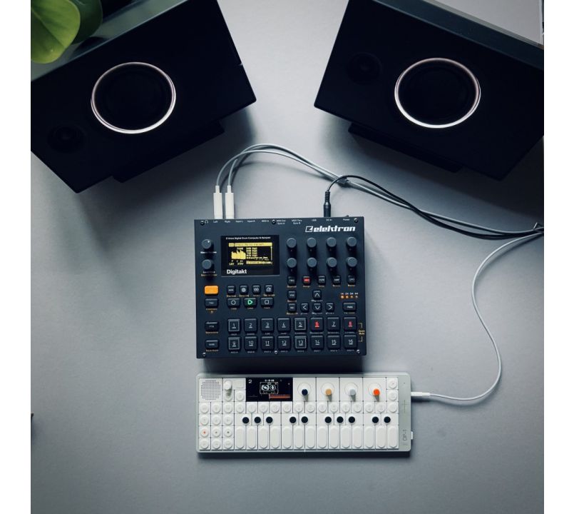 AIAIAI UNIT-4 Wireless+ Studio Monitors - Pair