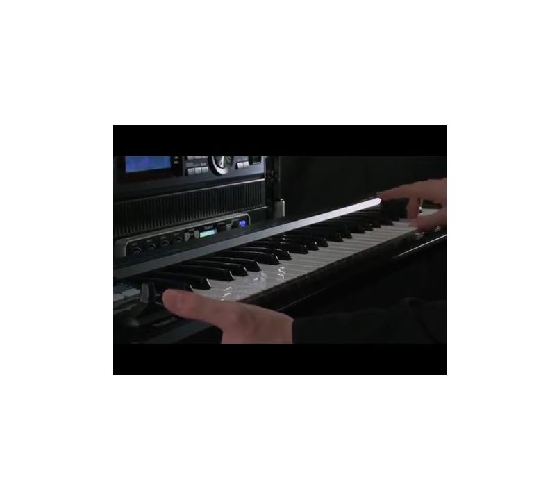 【美品】A-49 Roland Roland A-49-WH MIDI Controller Keyboard, 49 keys (White) – Roland