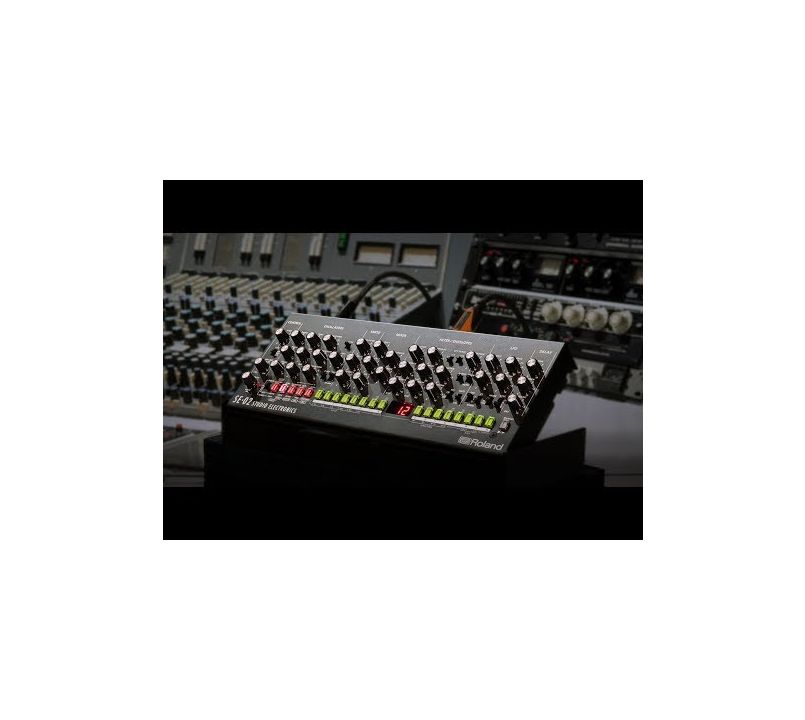 DTM・DAW Roland SE-02 Roland SE-02 Analog Synth Collaboration Between Roland &amp