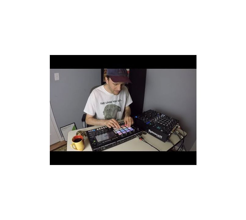 Pioneer TORAIZ SP-16 Sampler and Step Sequencer