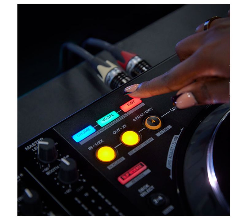 Pioneer DJ DDJ-FLX10 & Magma DJ Controller Workstation