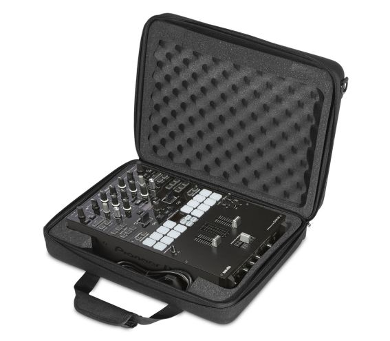 UDG Creator Pioneer DJM-S9 In Use 2